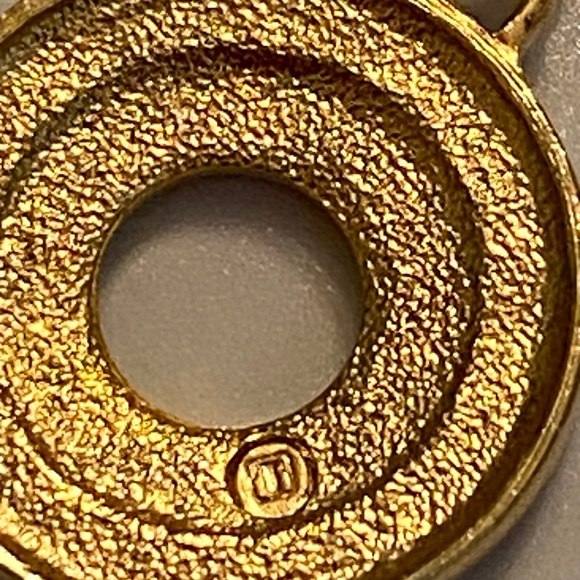 - VERY RARE- Vintage Gold Swan Swarovski Trimlite Crystal Necklace - Picture 4 of 6